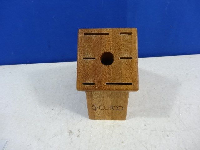 Cutco 7 slot wooden Knife Block