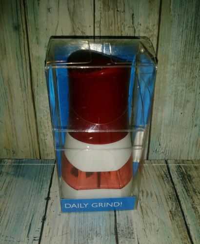 Daily Grind! 2 in 1 Salt/Pepper Grinder from MoMA Design Store NY Art Museum new