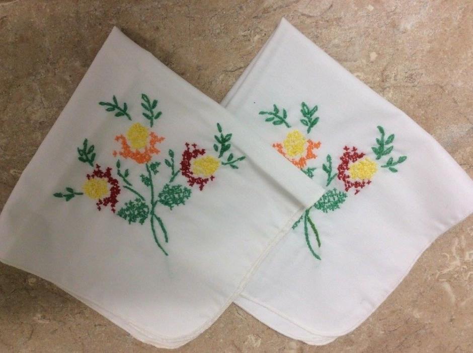EMBROIDERED NAPKINS SET OF 2 WHITE WITH FLORAL CROSS STITCH CLOTH 14
