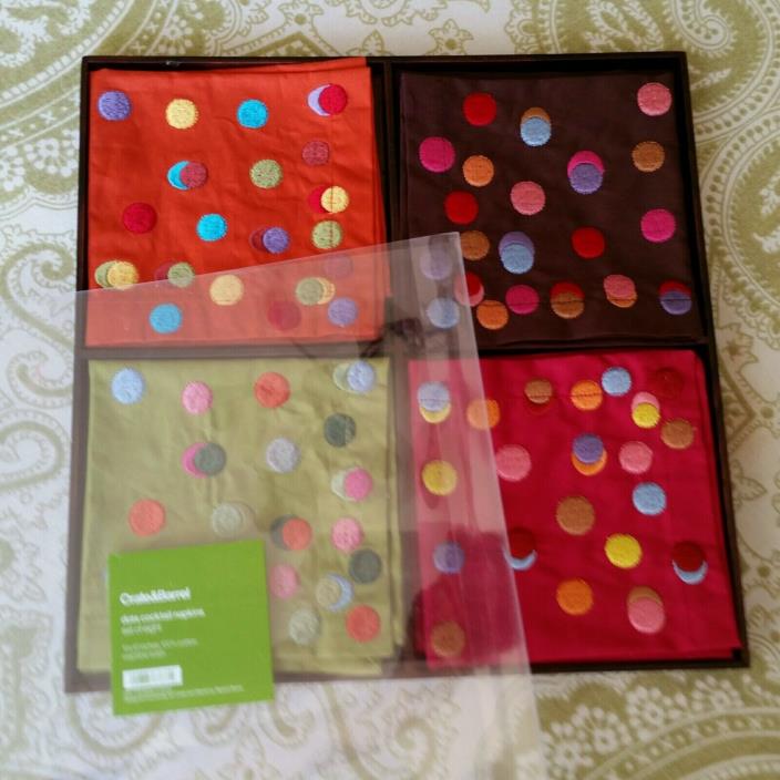 New In Box Crate and Barrel Set Of 8 Appliqued 'Dots' 10