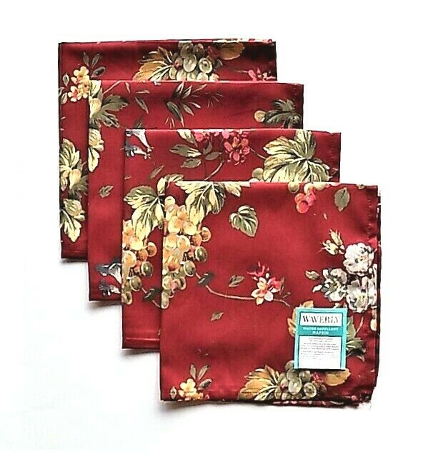 Waverly Red Napoli Floral Print Napkins ~ Set of 4 ~  FREE SHIPPING ~ NEW