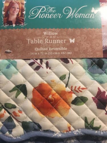 ?Pioneer Woman Willow Table Runner Reversible Quilted Scalloped Brand New VHTF?