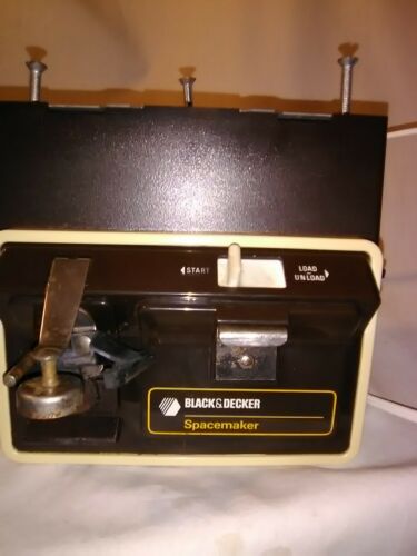 Vintage Black & Decker Spacemaker Under Cabinet Space Saver Can Opener D3EC60D