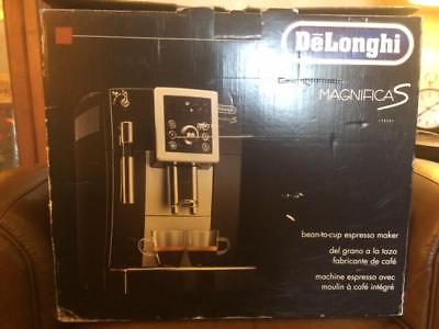 DeLonghi Compact Magnifica S Automatic Espresso Machine - Black ECAM23210