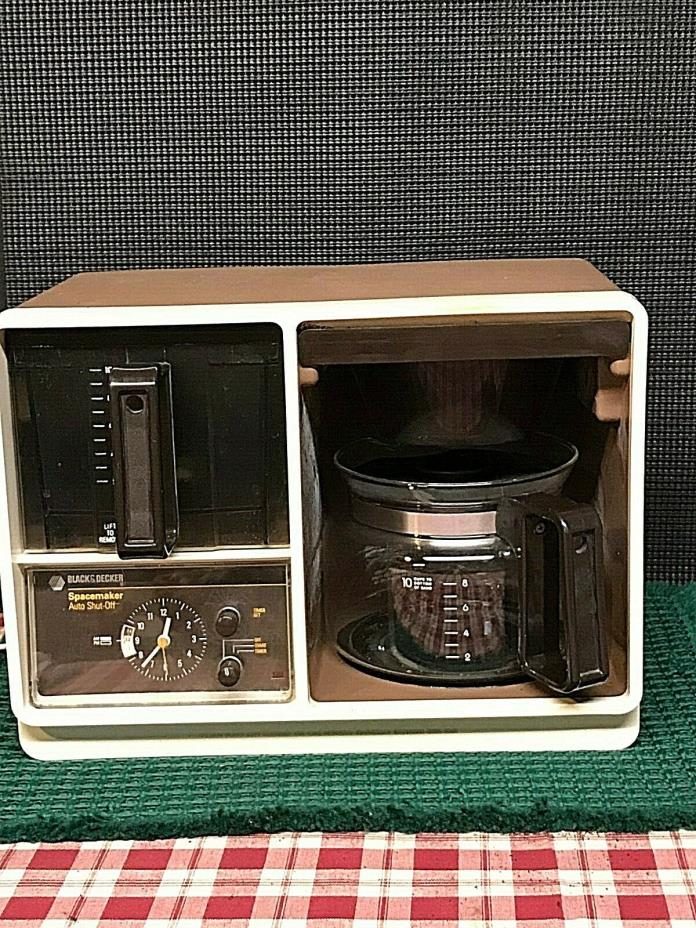 Vintage Black & Decker Spacemaker Under Cabinet 10 Cup Coffee Maker