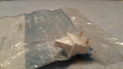 FRIGIDAIRE, KENMORE REFRIGERATOR OEM LIGHT SWITCH, 240505801,  (C04C)