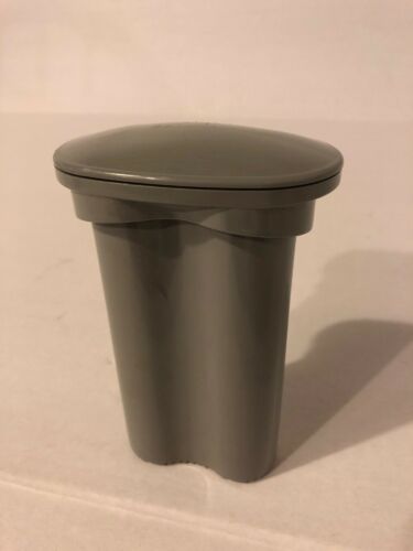 L'EQUIP JUICER PULP EJECTOR Model 221 FOOD PUSHER Replacement Part