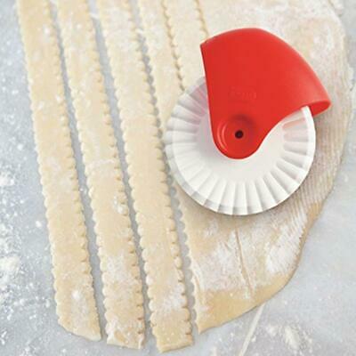 Kitchen Noodle Cutting Wheel Manual Pizza Pasta