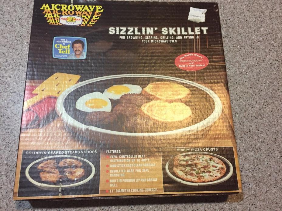 NORDIC WARE  SIZZLIN SKILLET - VINTAGE - NEW IN BOX