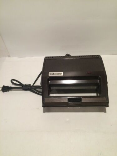 Vintage Clark National Snakmaster Sandwich Grill Appliance Toaster Griddle CN613