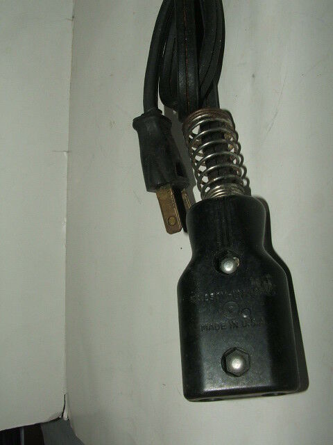 Vintage LEVITON 2 prong Appliance Cord n Black 30 inch Cord Length Selling as is