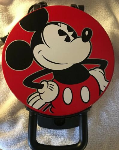 Disney DCM-12 Mickey Mouse Non Stick Electric Waffle Iron Maker Red / Black.