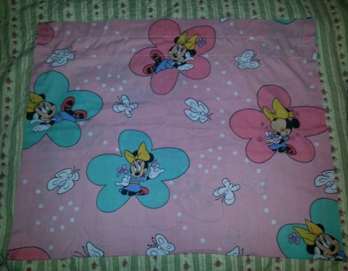Disney Minnie Mouse Pale Pink  Curtain Panel - Flowers & Butterflies