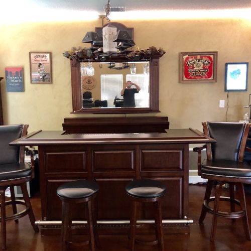 American Heritage Catania Bar, Bar Chairs/stools, Mirror, and Ricardo Cabinet