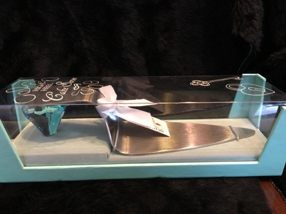 NEW HIGH HEEL CAKE SERVER BLUE WITH REMOVABLE MAGNETIC HEEL