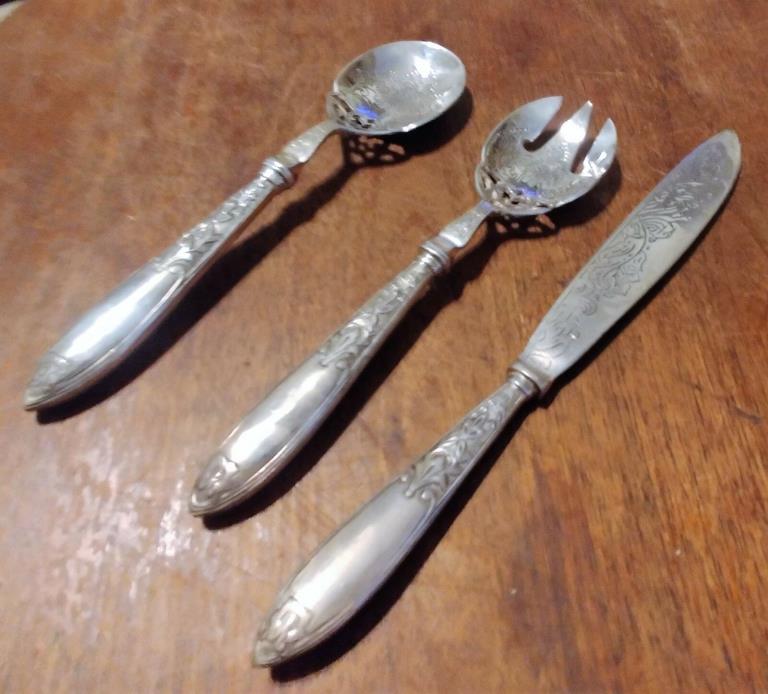 Used TOWLE SILVER SMITHS 3 Serving Pieces Knife Salad Spoon Fork