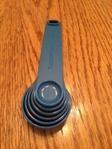 Tupperware Kitchen Tools Gadget Blue Measuring Spoon Set With Measurements New