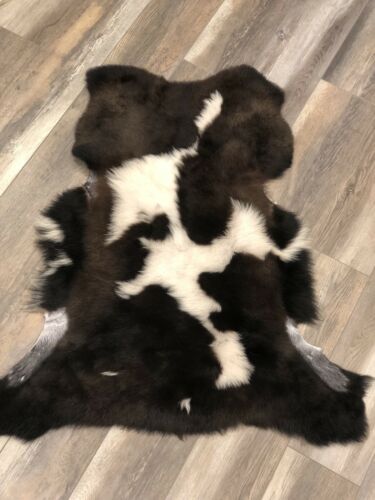 Genuine Spotted Sheepskin Rug Throw – shade of brown Super Fluffy And Cute Lamb