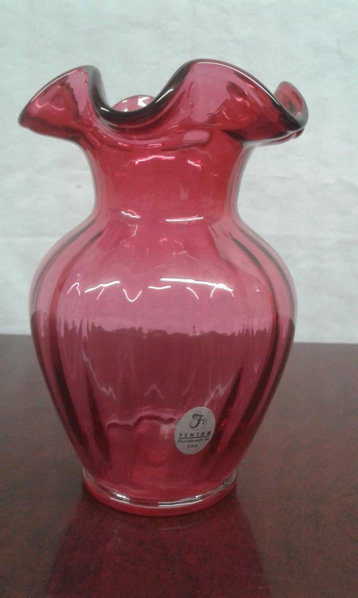 Vintage Fenton Art Rare Red Glass Cranberry Vase 5 1/2