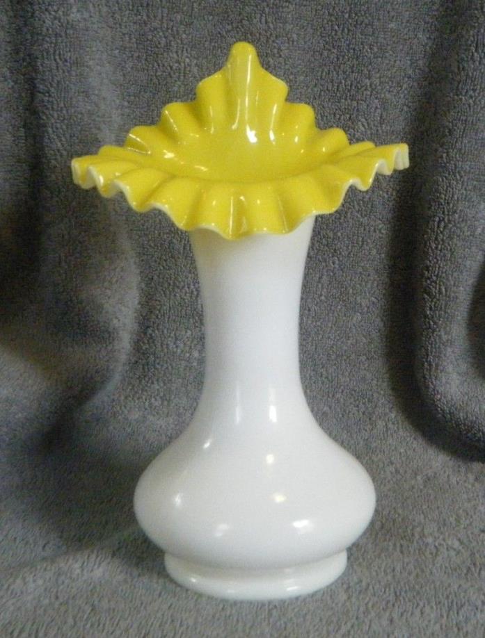 Vintage 1948-1953 Fenton Art Glass YELLOW OVERLAY 8-in. No. 186 JIP Vase