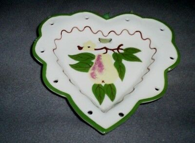 Vintage California Cleminson's heart shaped wall hanging fruit/pear
