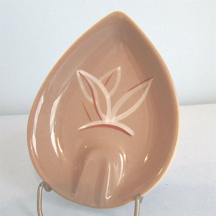 WINFIELD POTTERY California American Art Cigarette Ashtray Leaf Design Vintage