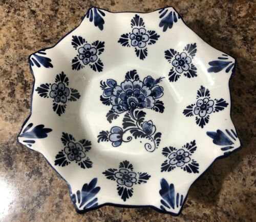 Vintage Delft Blue, Handpainted, Made in Holland Bowl Candy Dish