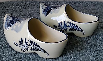 Vintage ~ Delft's Blue ~ “Distel” ~ 2 Handpainted Ceramic SHOES from Holland