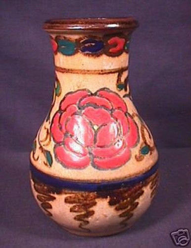 Beautiful Arts & Crafts Unmarked Gouda Pottery Vase