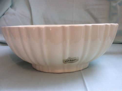 VINTAGE Haegar Planter 40208 USA CREAM Ribbed 3 1/4
