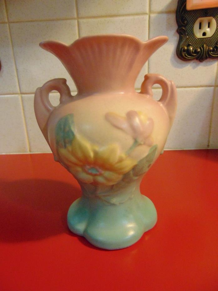 Vintage Hull Art Vase U.S.A. Mark