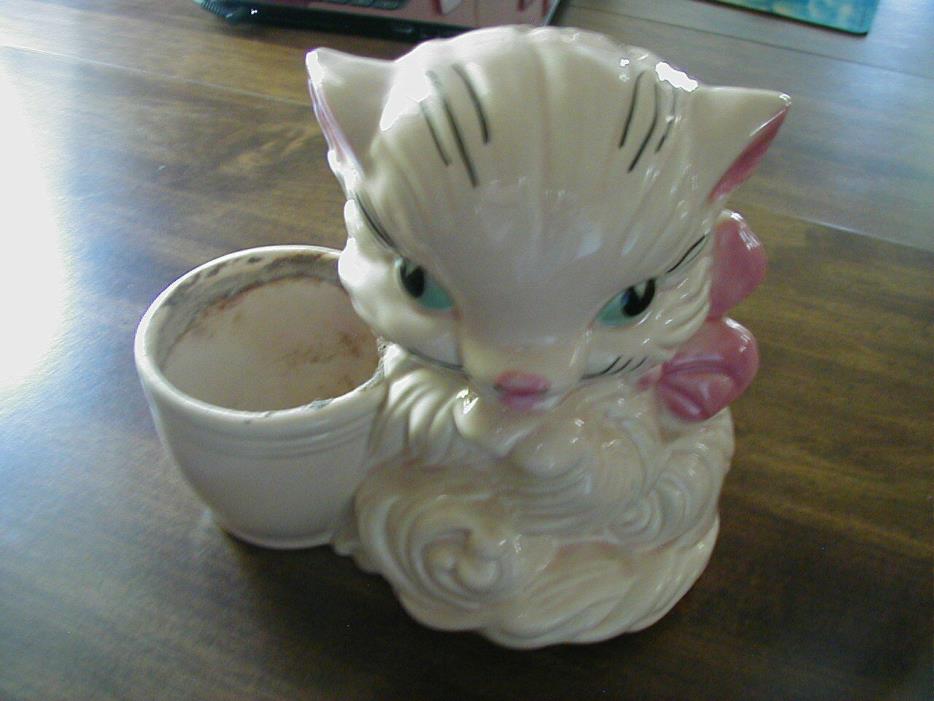VINTAGE HULL ART POTTERY #61 KITTY PLANTER PINK BOW