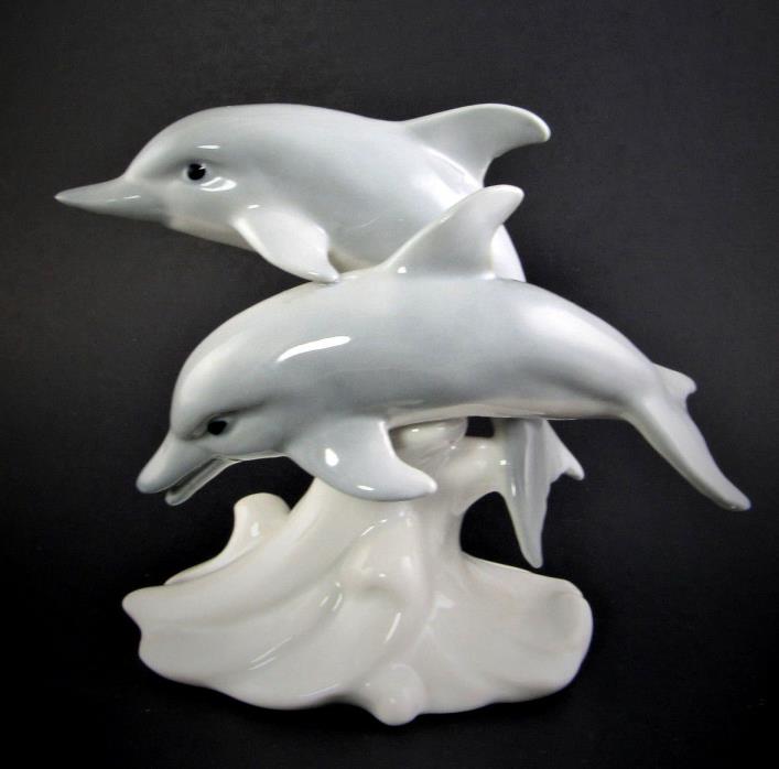 OTAGARI porcelain Dolphins figurine made in Japan (A39)