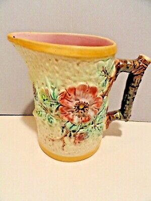 MAJOLICA PITCHER 7-1/4