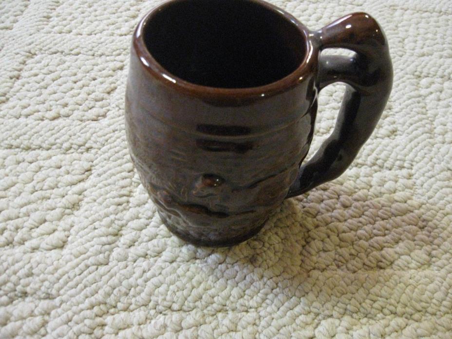 VINTAGE POTTERY MUG A PAIR OF HUNTING DOGS ON EITHER SIDE FOX HANDLE
