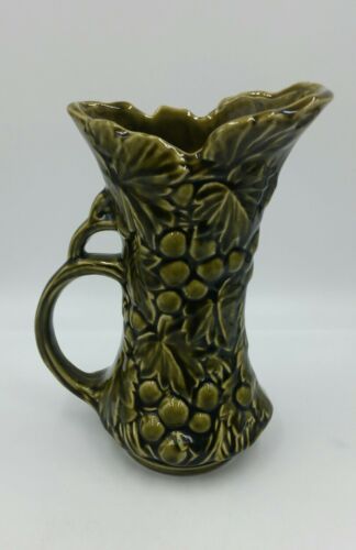Vintage McCoy Grape/Leaf Design Green Pitcher/Vase #616 HARD TO FIND GLOSS GREEN