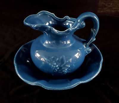 McCoy Pottery * Decorative Pitcher & Basin Set - nice BLUE color Vintage 6