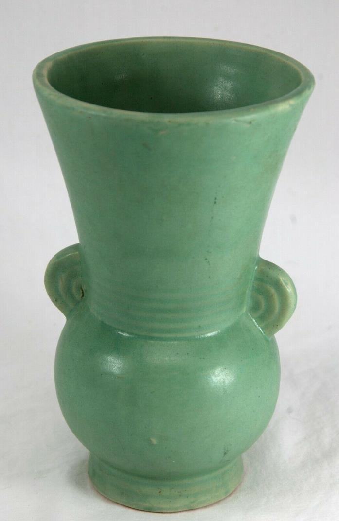Vintage McCoy Pottery Vase Matte Green Unmarked 8-1/2”