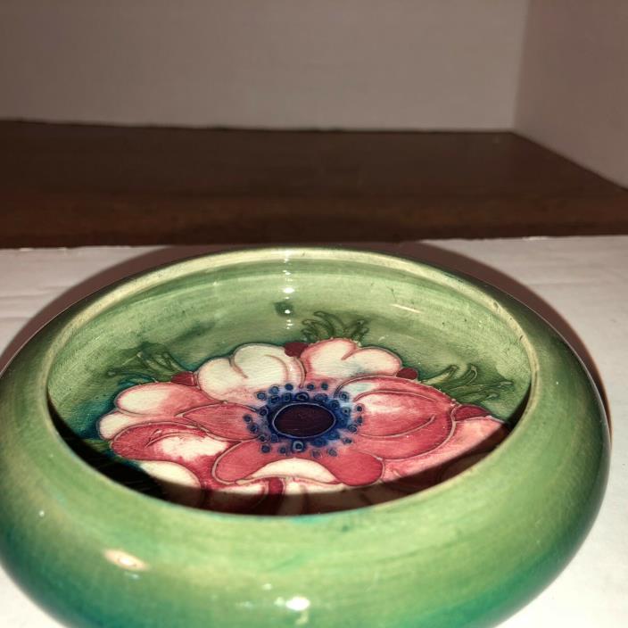 Bright Green Anemone pin dish stamped Moorcroft Made in England