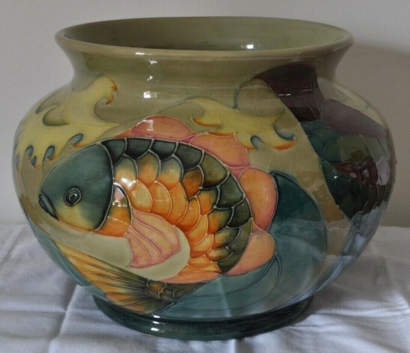 1994 MOORCROFT Pottery Vase Coy Fish Pattern 8