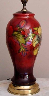 VINTAGE MOORCROFT RED FLAMBE  LAMP