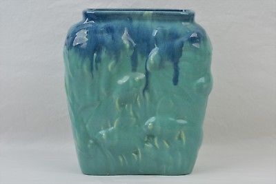 Muncie Pottery 1929 Blue Over Green Goldfish Vase #189-9 Haley Design