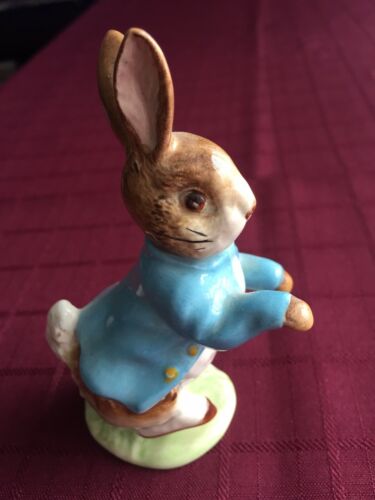 Beatrix Potter's Beswick England Royal Doulton Vtg. BP3A “Peter Rabbit” Figurine
