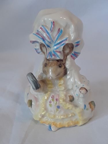 Vintage Beatrix Potter's Lady Mouse Figurine F. Warne & Co. Ltd 1951