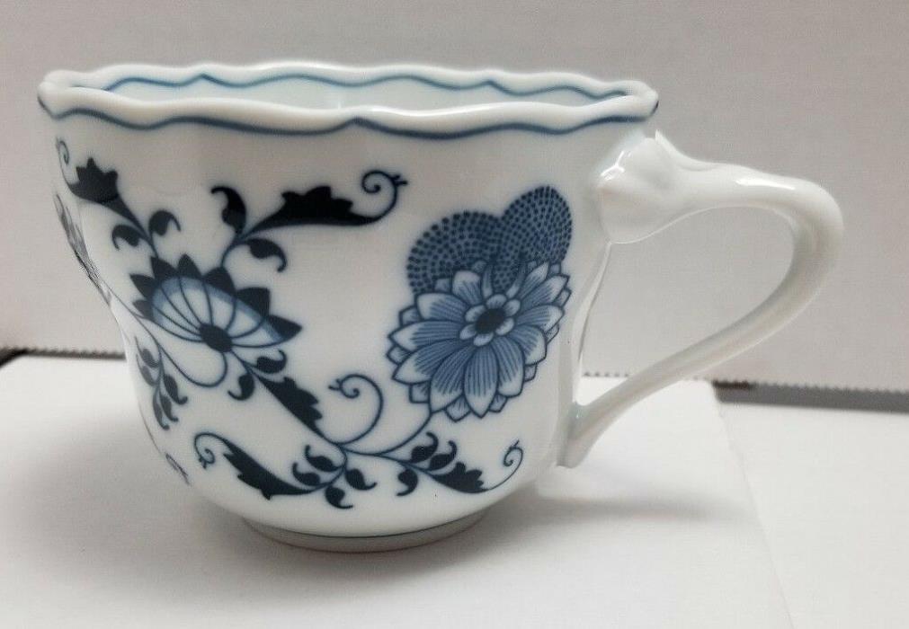 SET OF 15 Vintage Japan Blue Danube BLUE ONION Tea Cups Coffee Mug