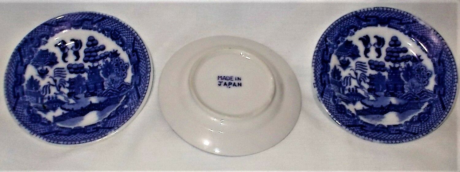 JAPANESE BLUE WILLOW PLATES 3 7/8