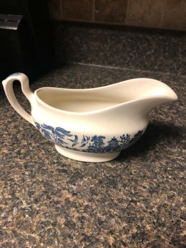Gravy Boat Blue Willow Georgian Shape By Churchill Made England Retails $69