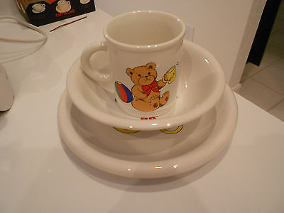 LILLIAN VERNON 1985 CHILDS TEDDY BEAR 3 PC. SET-BOWL/PLATE/CUP  VG+ CONDITION