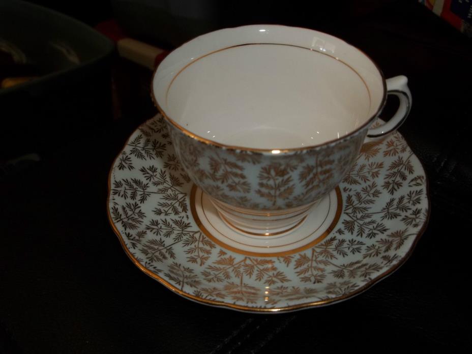 Colclough Bone China England Cup & Saucer Gold Leaf White Pale Blue Gold Trim