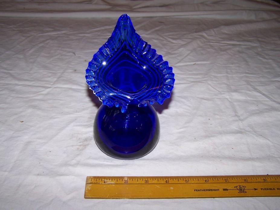 Unmarked JACK IN THE PULPIT Art Glass Vase COBALT BLUE w White Trim